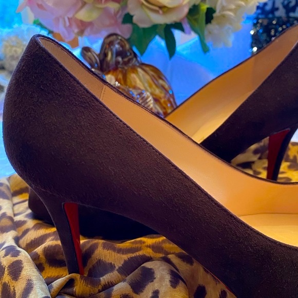 💎HP3X🎉LUXURY👠LOUBOUTIN👠Must Have Luxury Suede Peep Toe Stilletos - Picture 9 of 16